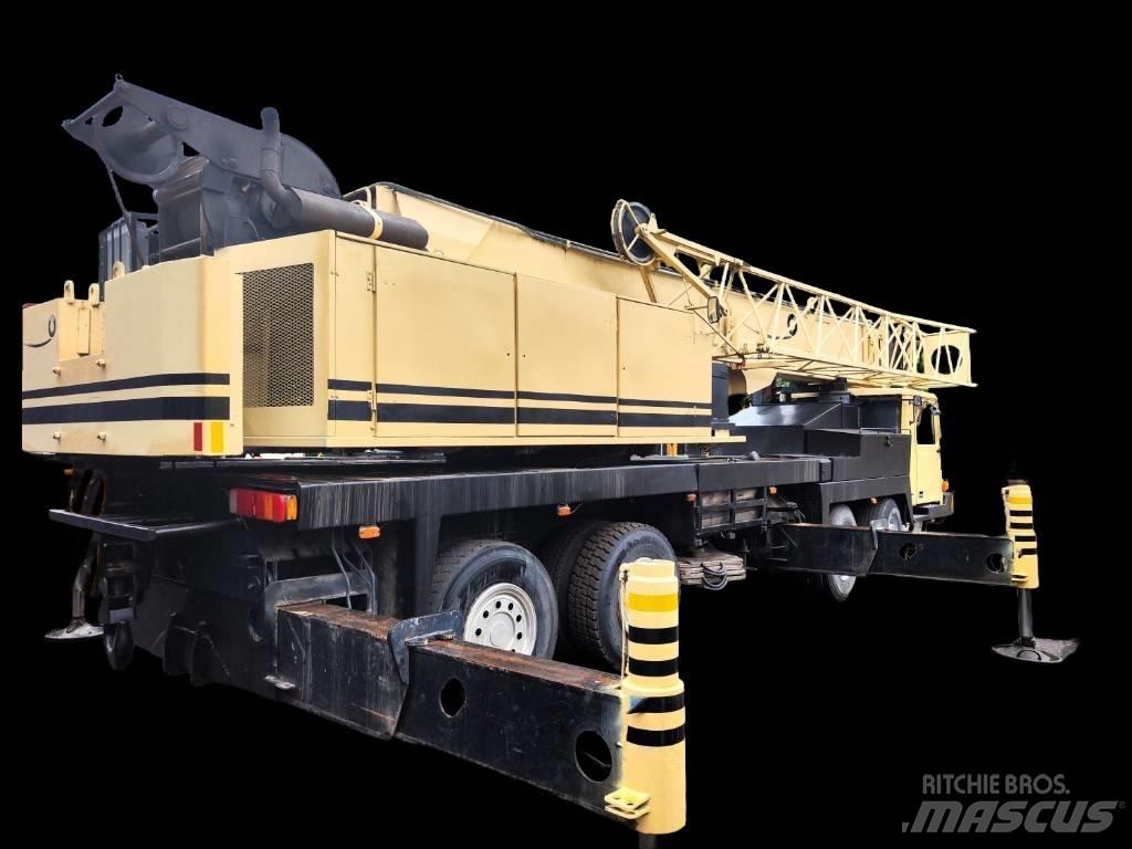Lokomo A 353 NR All terrain cranes