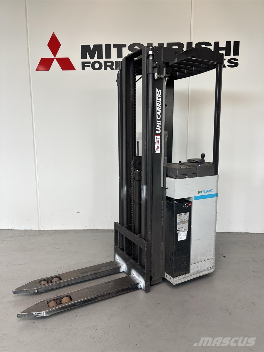 Atlet A160 Self propelled stackers