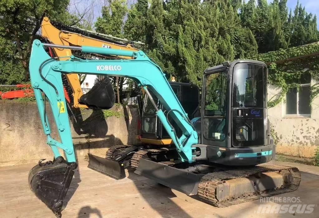 Kobelco SK 55 Mini excavators < 7t