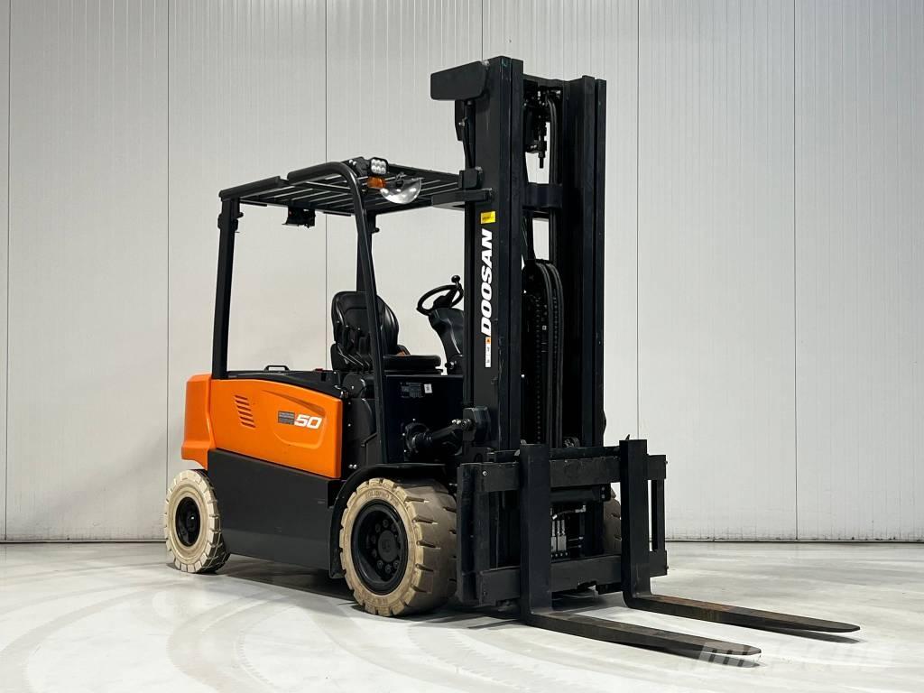 Doosan B50X-7 Electric forklift trucks