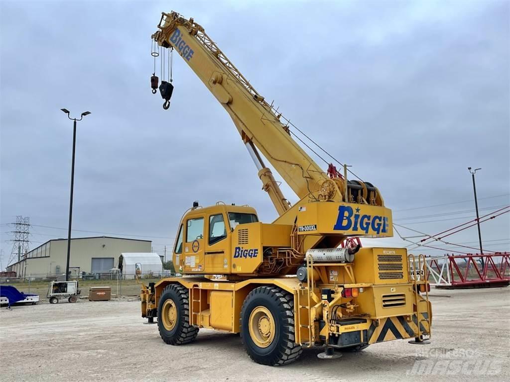 Tadano TR-300 Rough terrain cranes