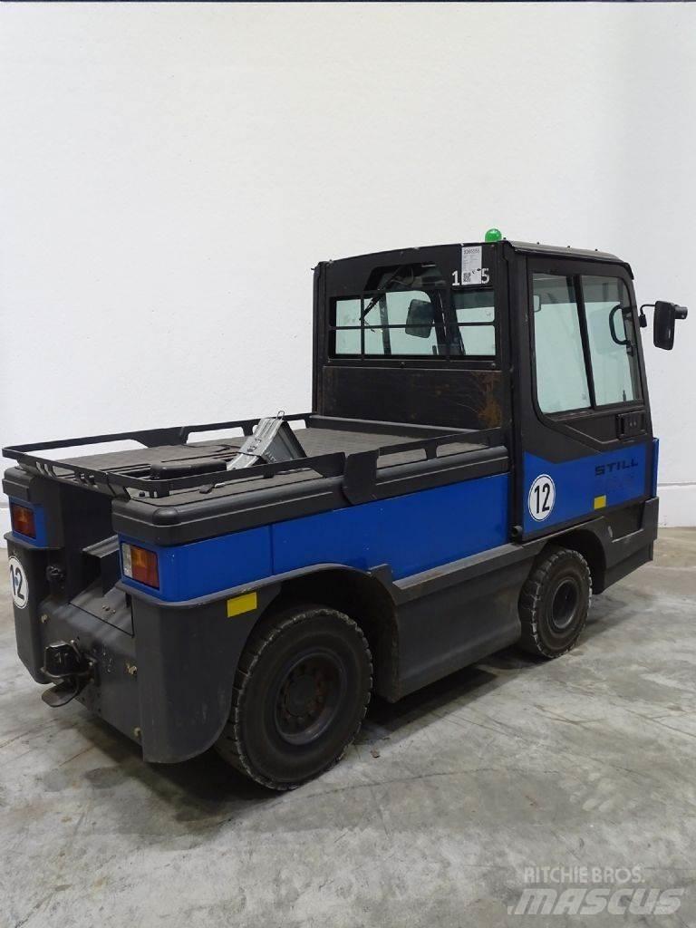 Linde P250 Towing truck