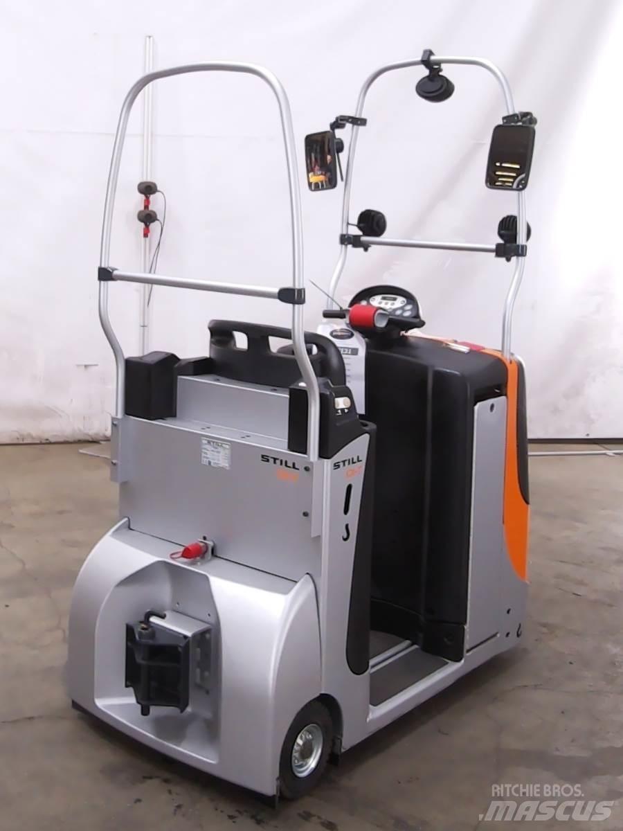 Still CX-T Towing truck
