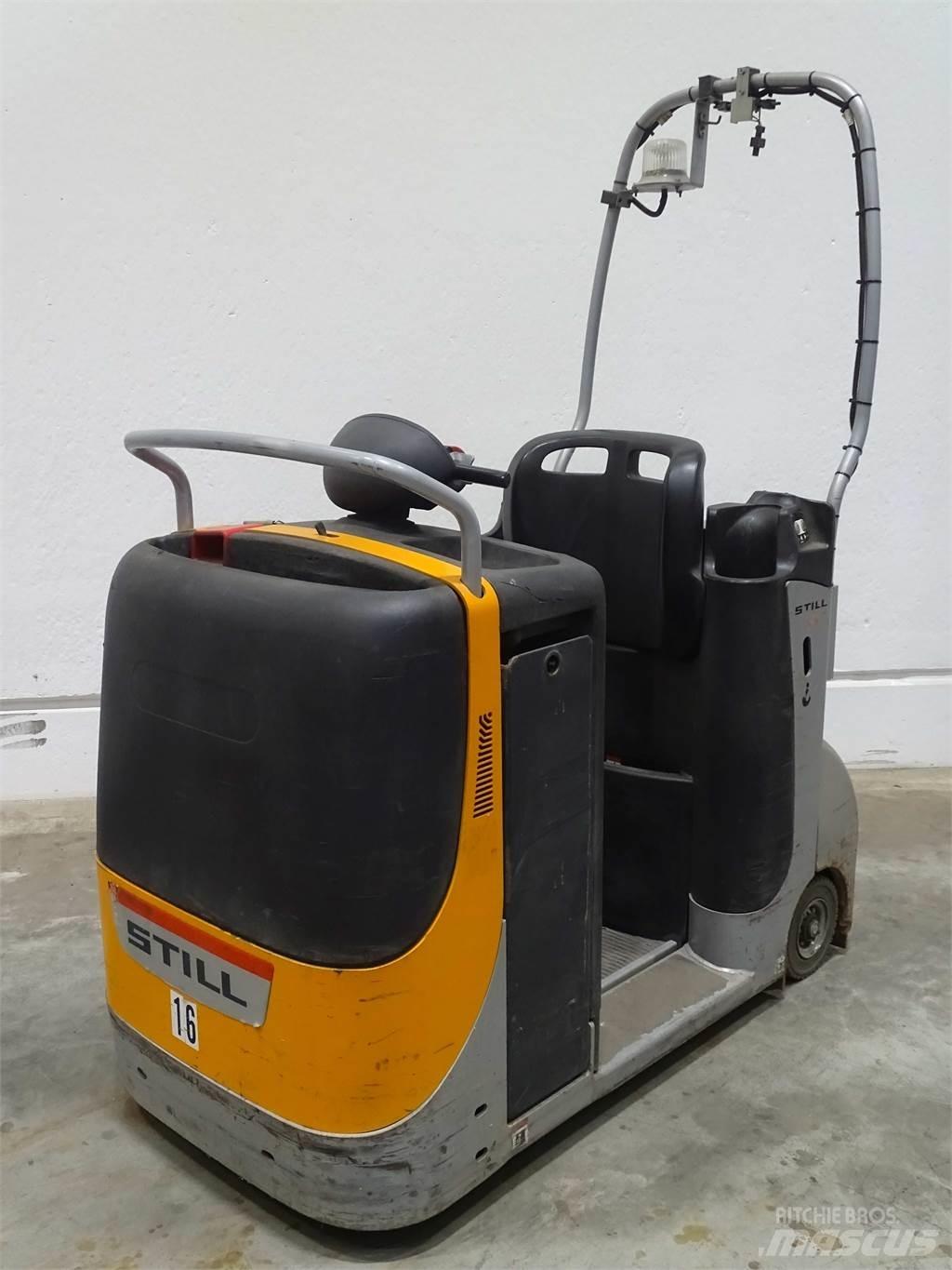Still CX-T Towing truck