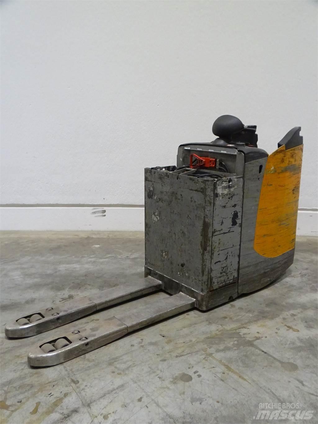Still EXU-S22 Low lifter