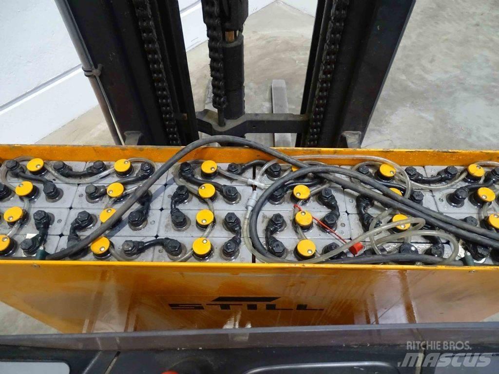 Still FM-X12 Reach truck