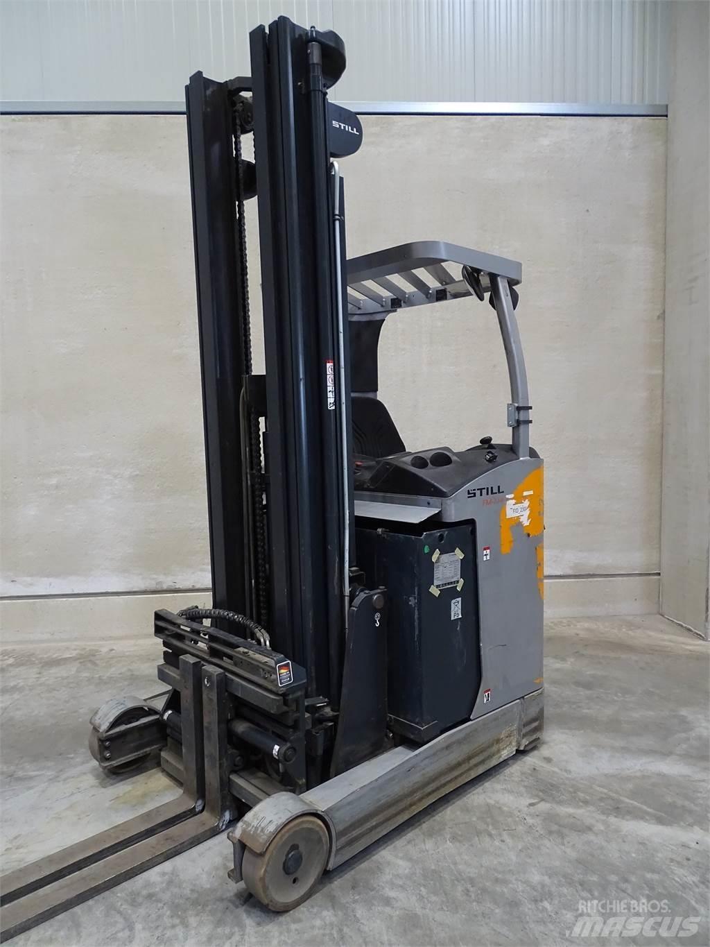 Still FM-X14 Reach truck