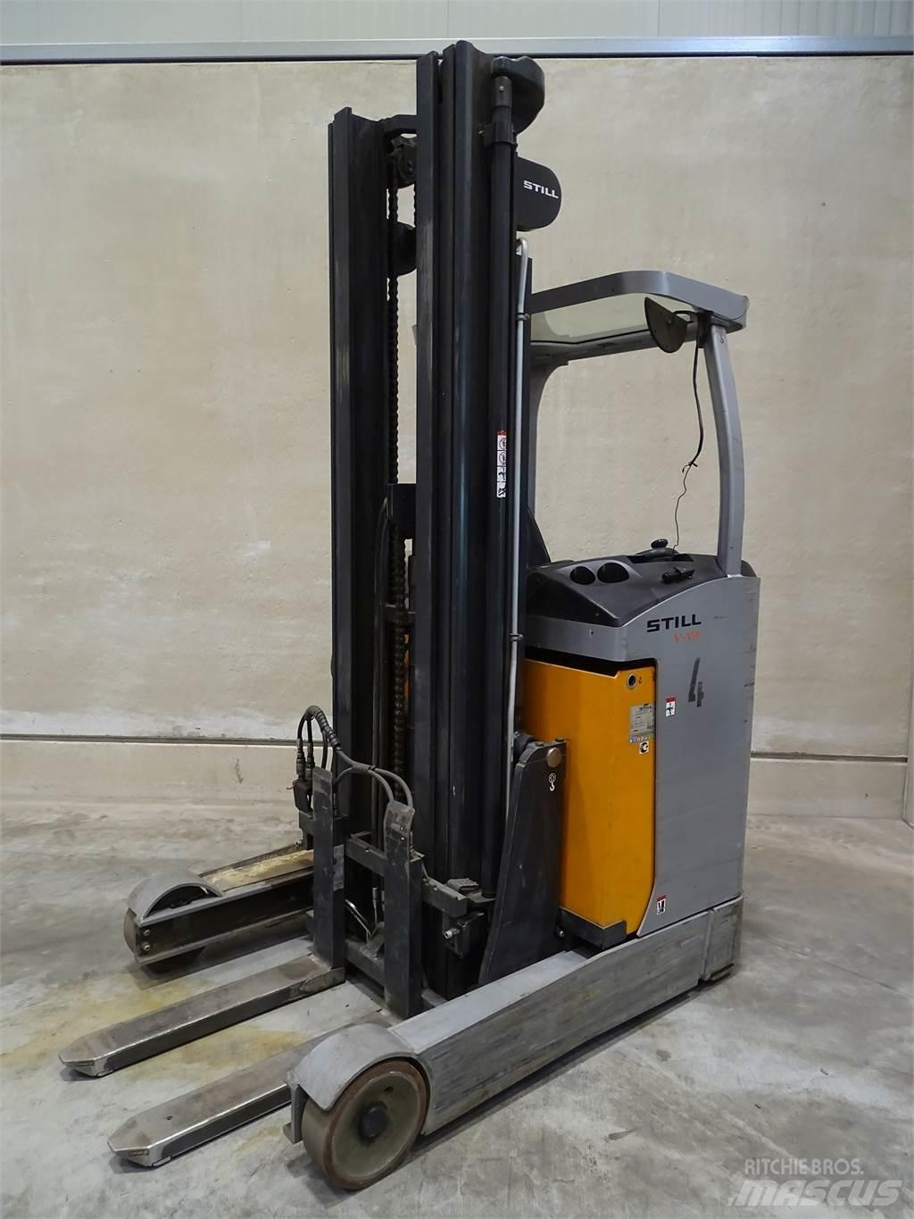 Still FM-X14 Reach truck