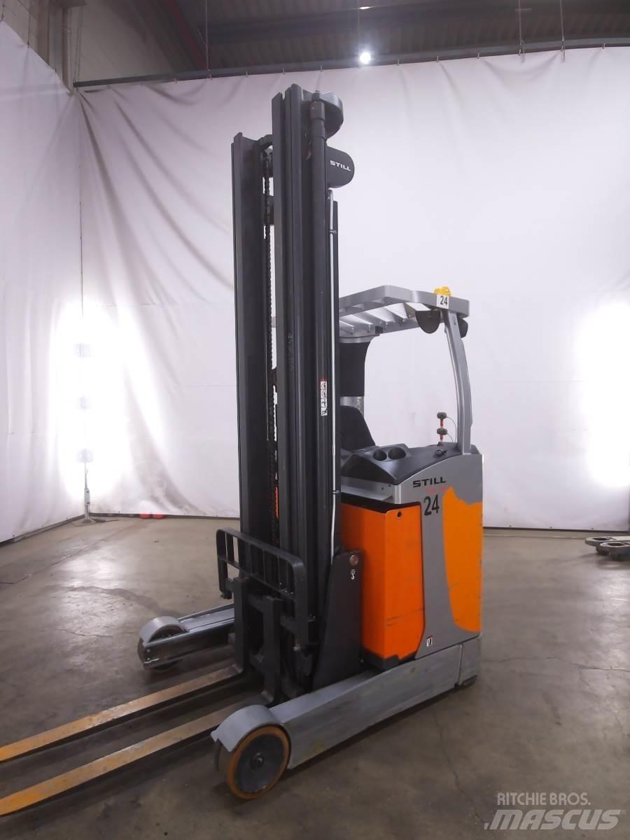 Still FM-X14 Reach truck
