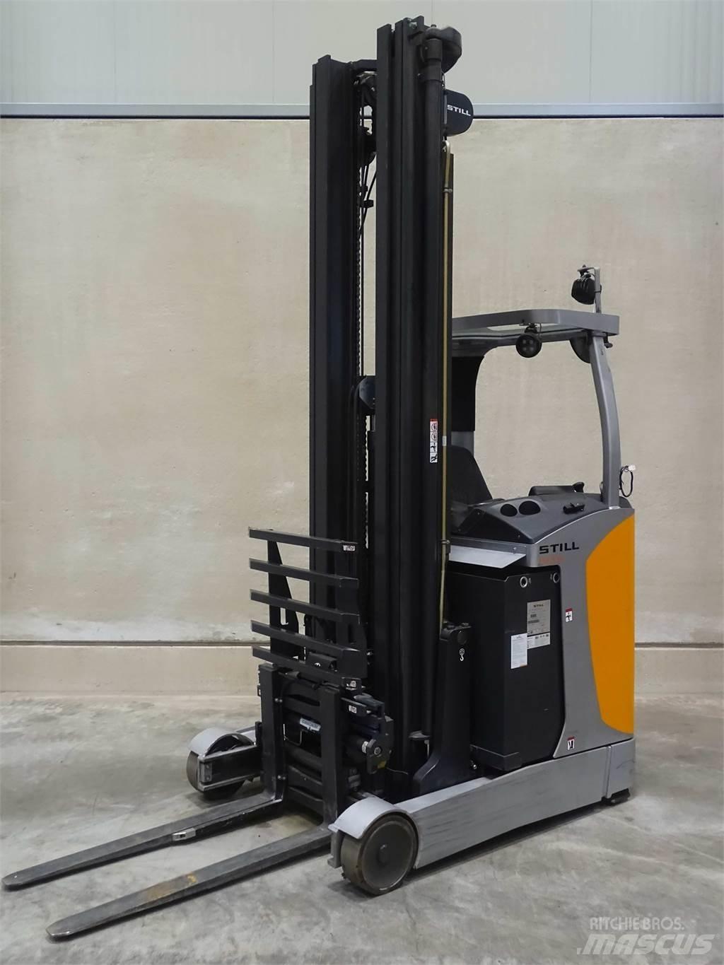 Still FM-X14 Reach truck