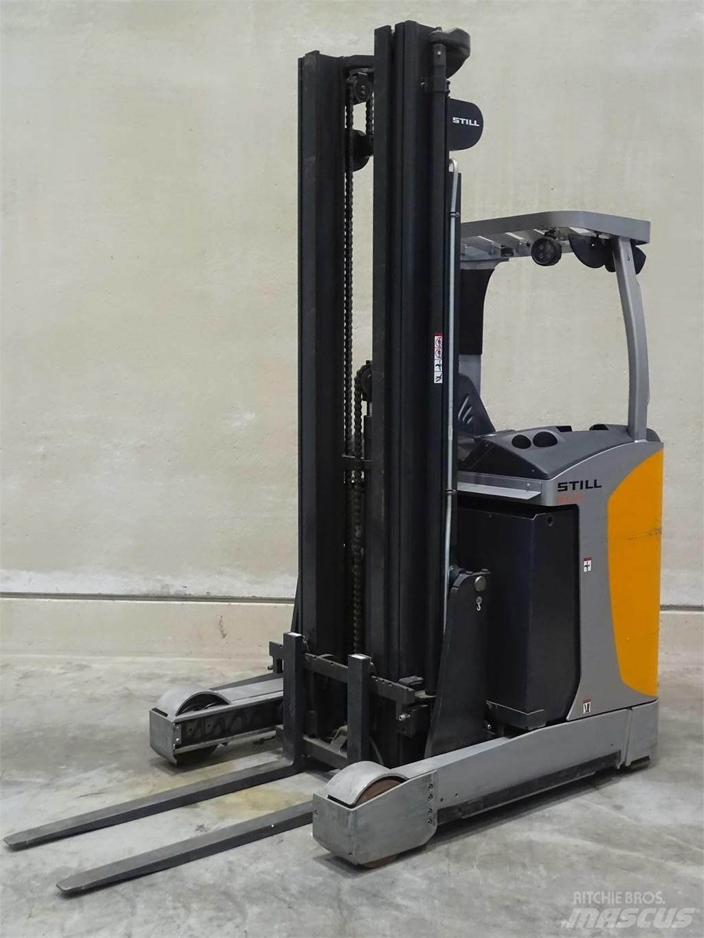 Still FM-X14 Reach truck