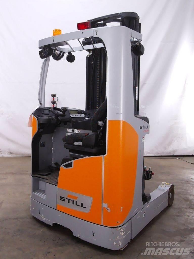 Still FM-X17 Reach truck