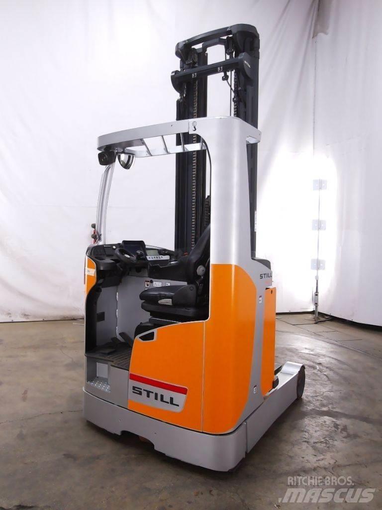 Still FM-X17 Reach truck
