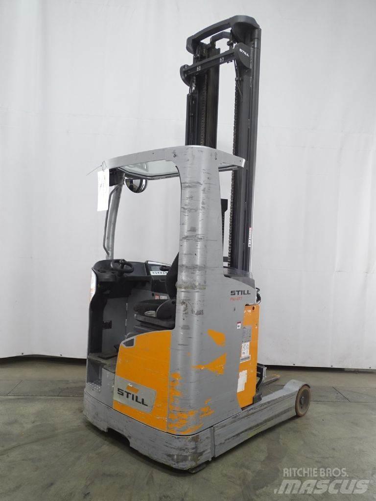 Still FM-X17 Reach truck