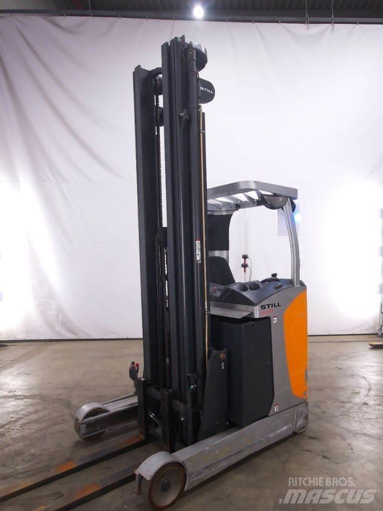 Still FM-X17 Reach truck