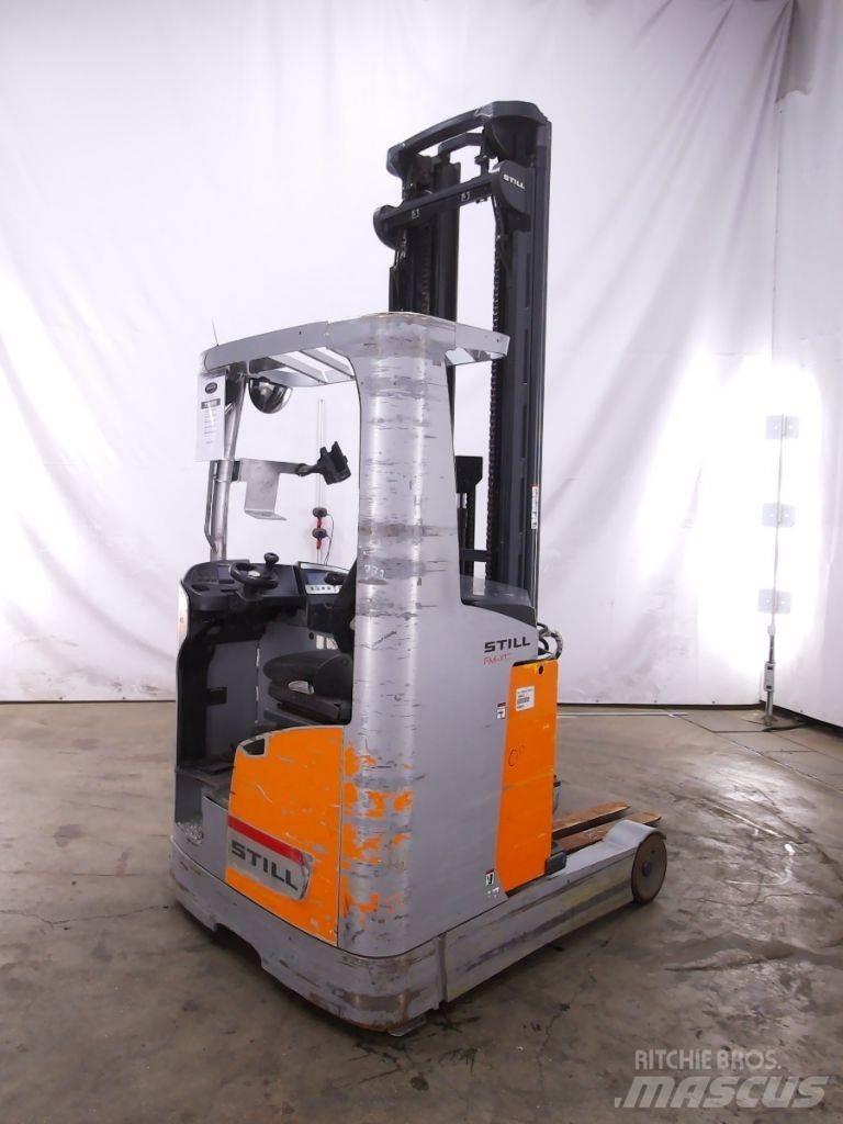 Still FM-X17 Reach truck