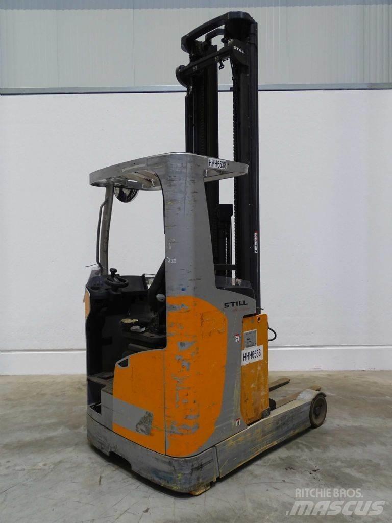 Still FM-X17 Reach truck