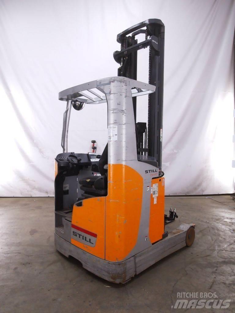 Still FM-X17 Reach truck