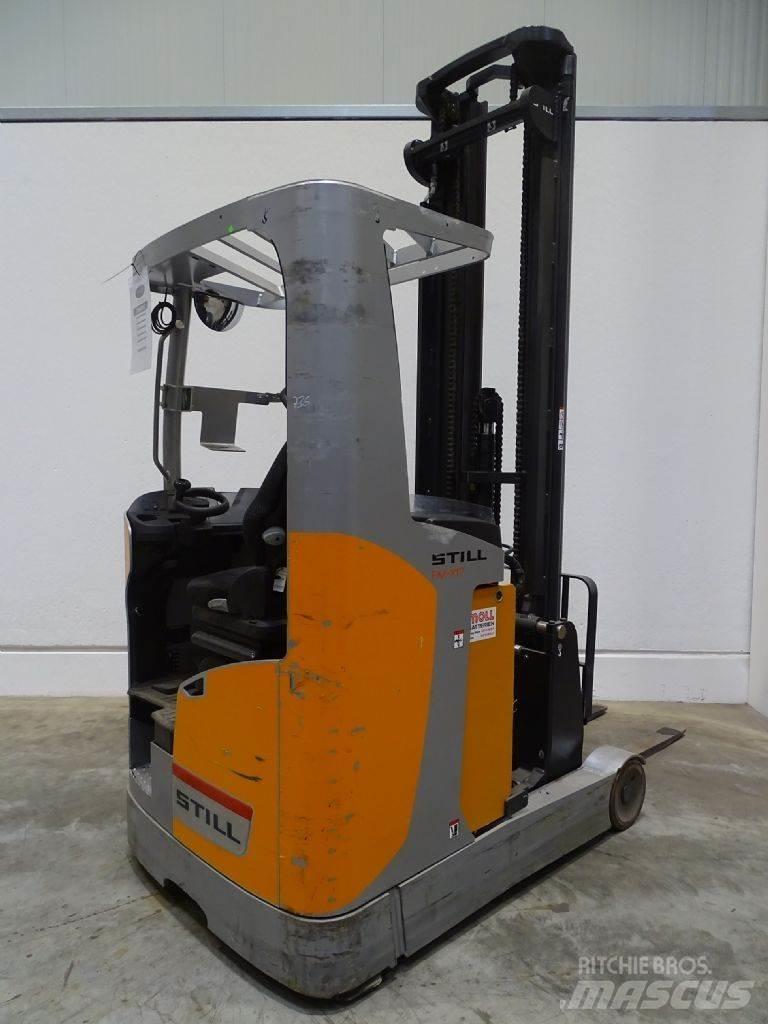 Still FM-X17 Reach truck