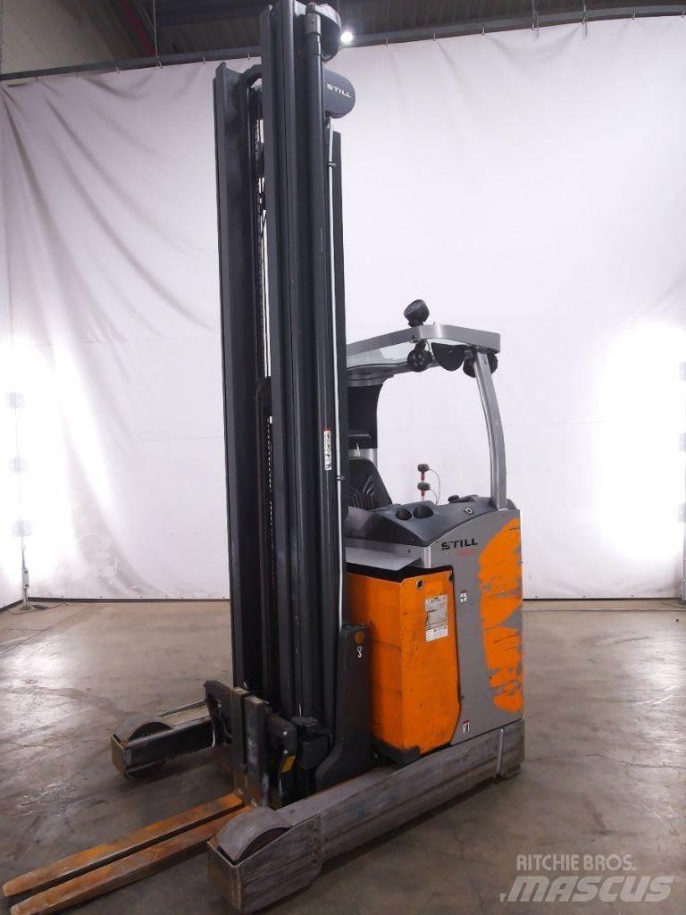 Still FM-X17 Reach truck