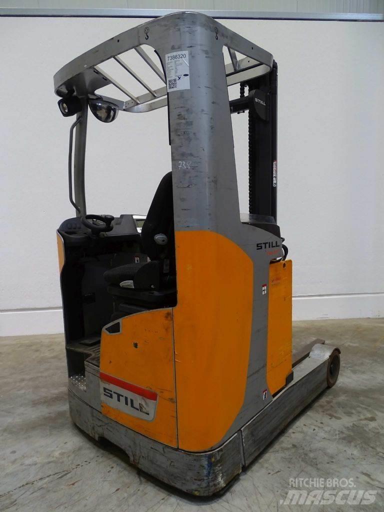 Still FM-X17 Reach truck