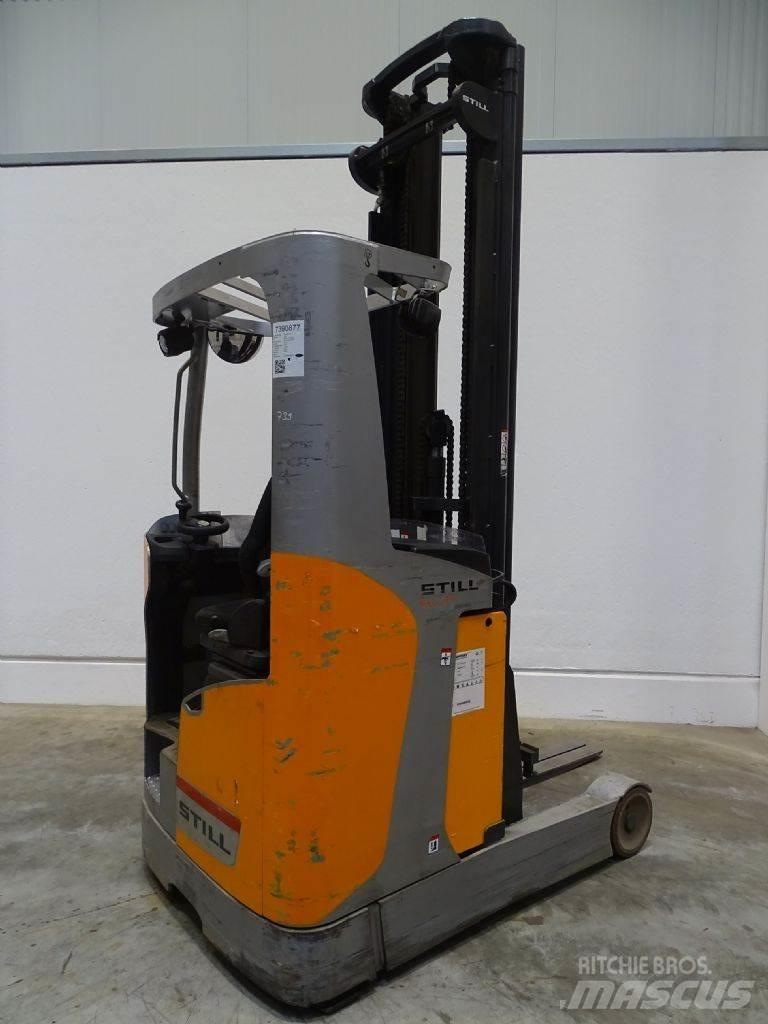 Still FM-X17 Reach truck