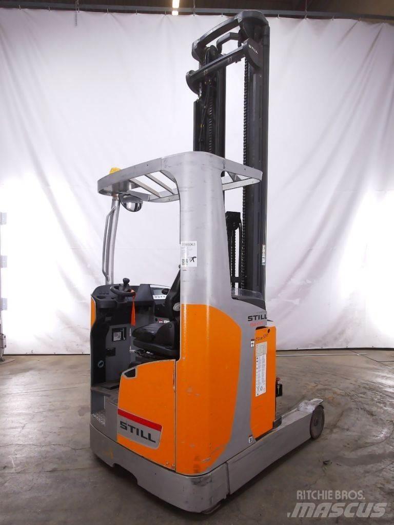 Still FM-X17 Reach truck
