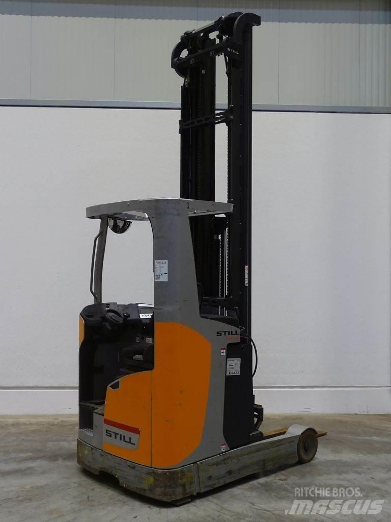 Still FM-X17 Reach truck