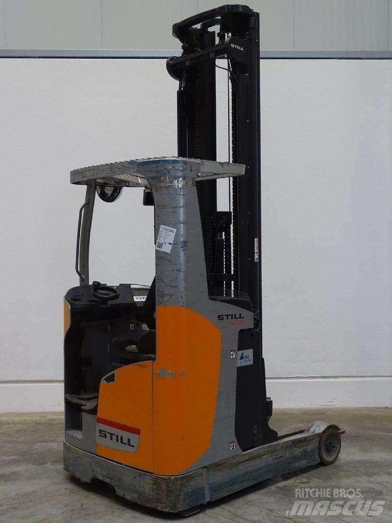 Still FM-X17 Reach truck
