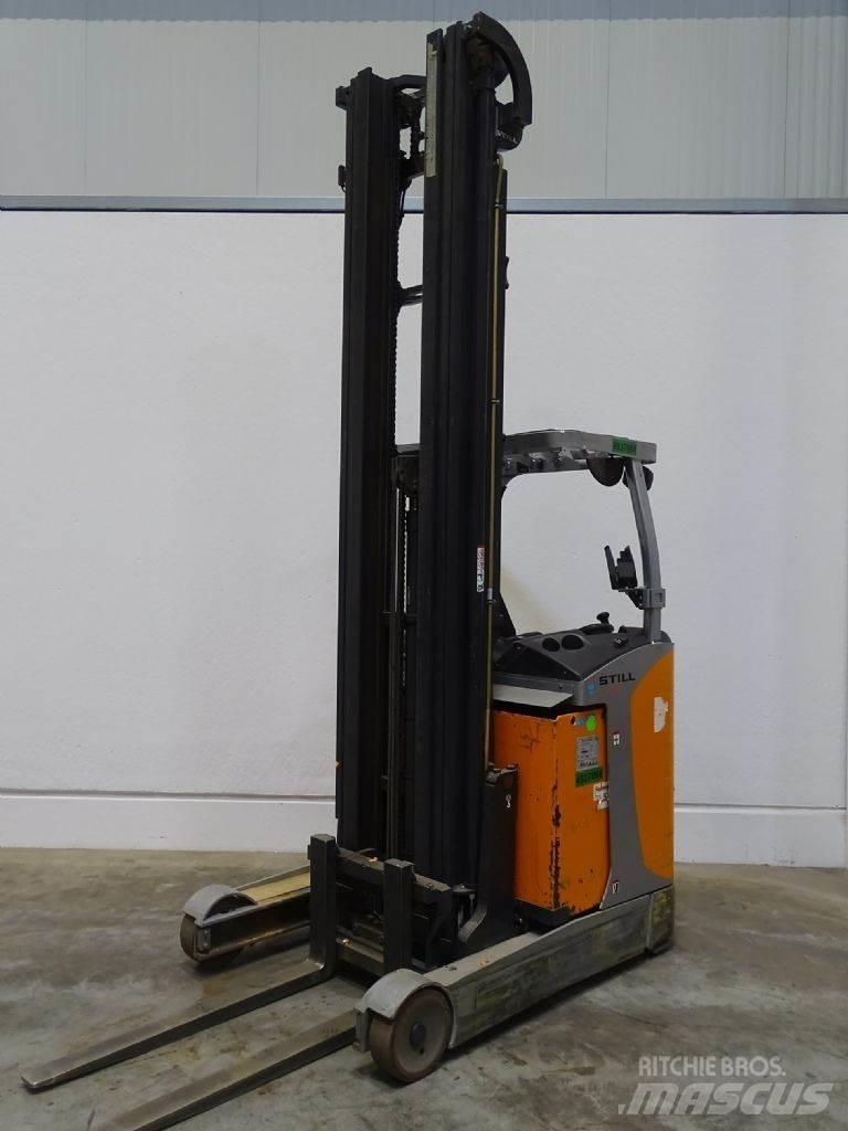Still FM-X17 Reach truck