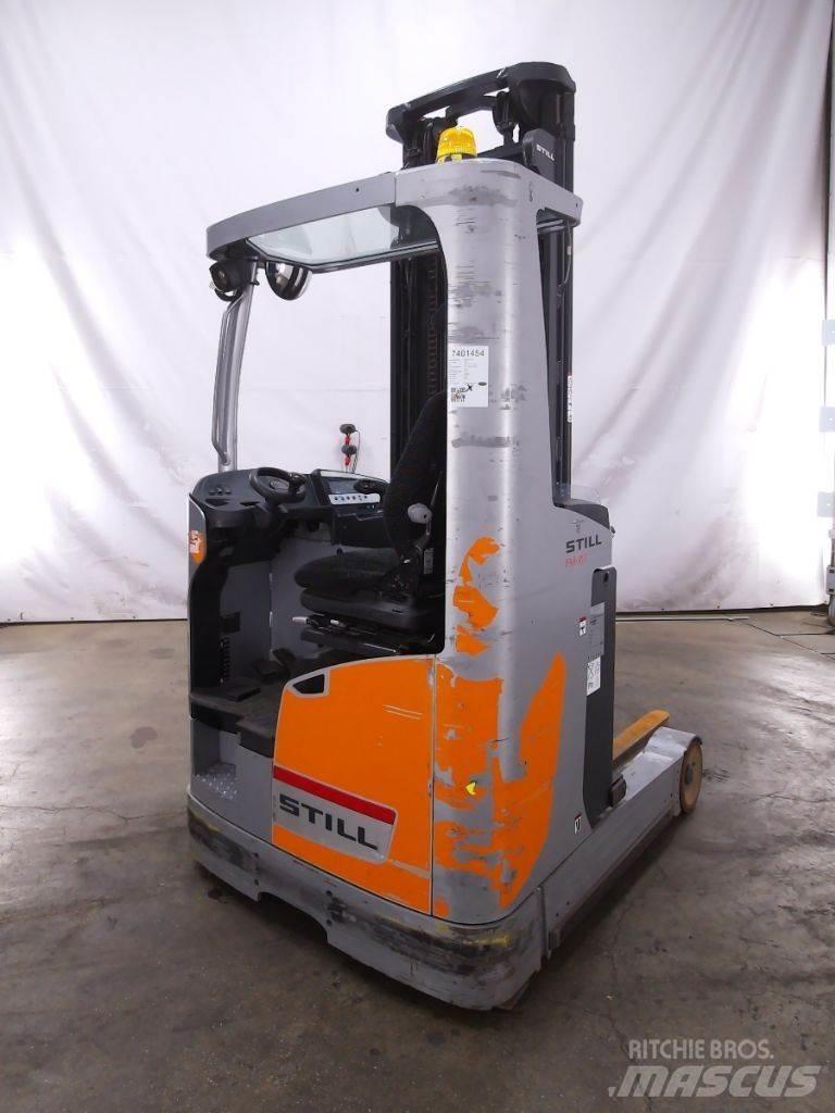 Still FM-X17 Reach truck