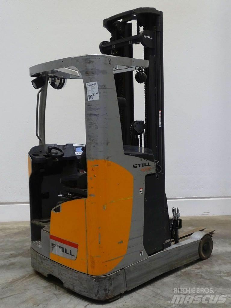 Still FM-X17 Reach truck