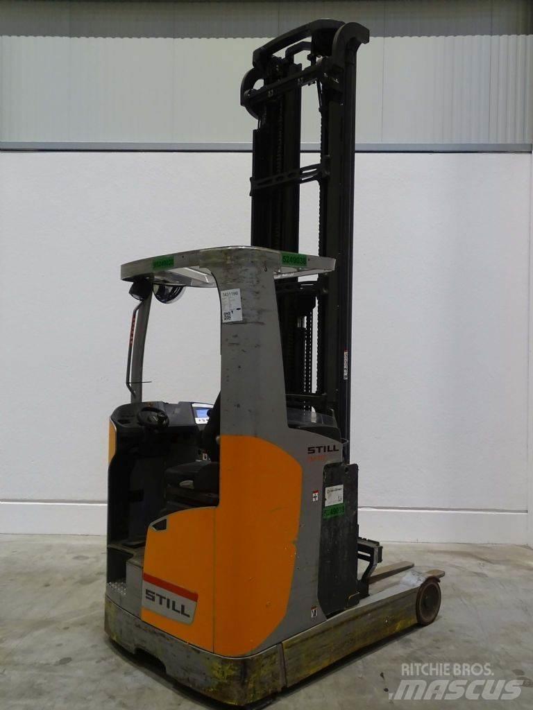 Still FM-X17 Reach truck