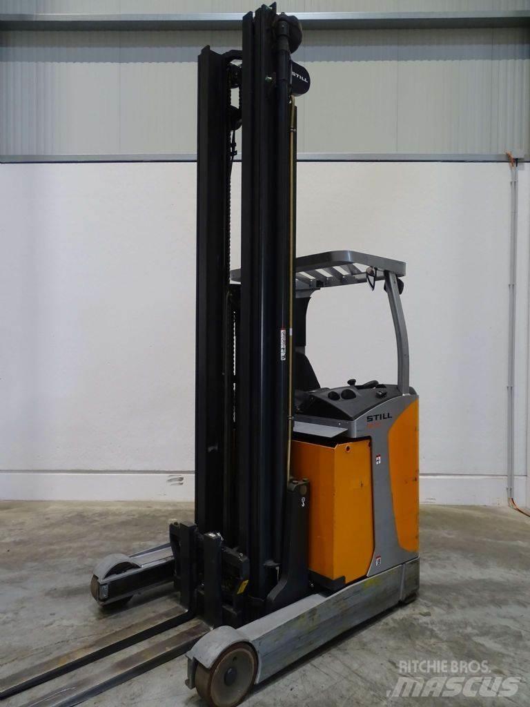 Still FM-X17 Reach truck
