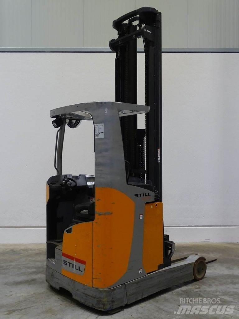 Still FM-X17 Reach truck
