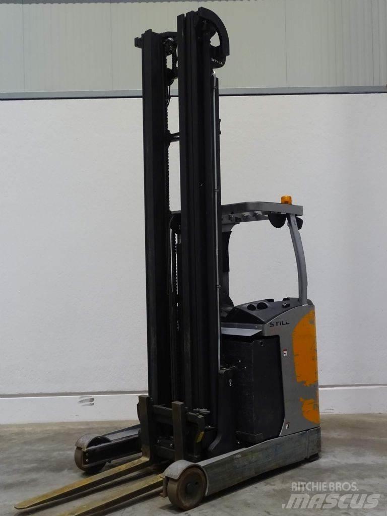 Still FM-X17 Reach truck