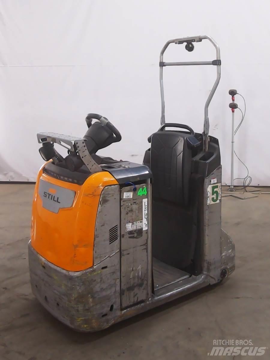 Still LTX50 Towing truck