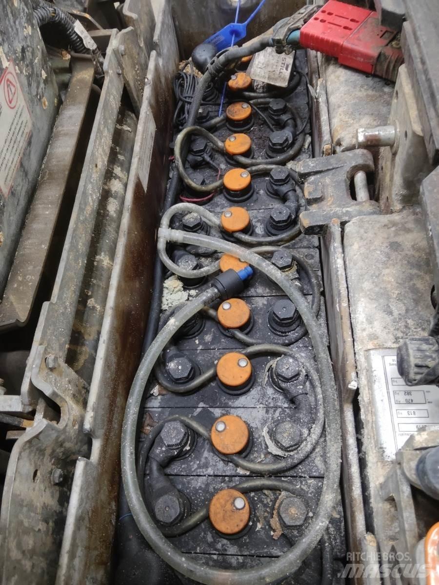 Still LTX50 Towing truck