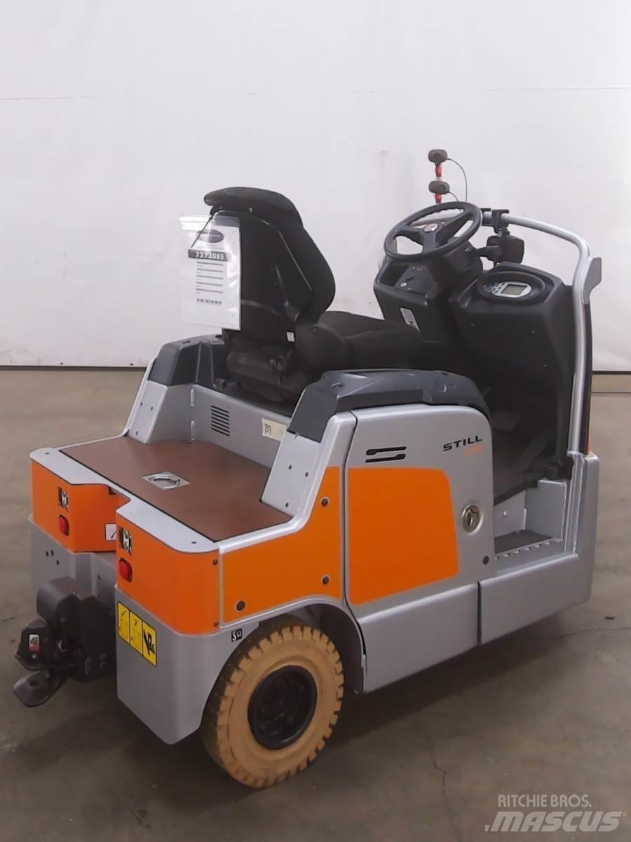 Still LTX70 Towing truck