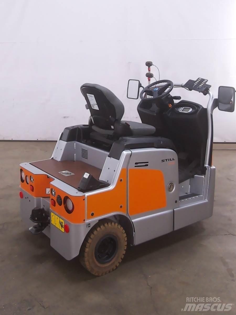 Still LTX70 Towing truck