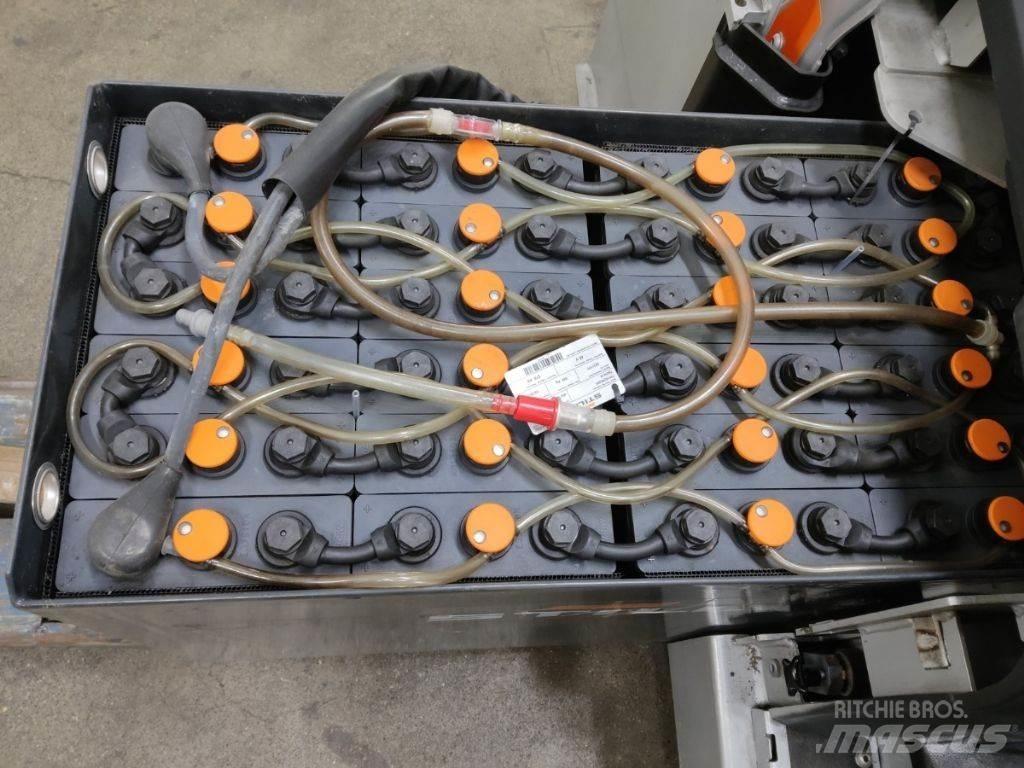 Still LTX70 Towing truck