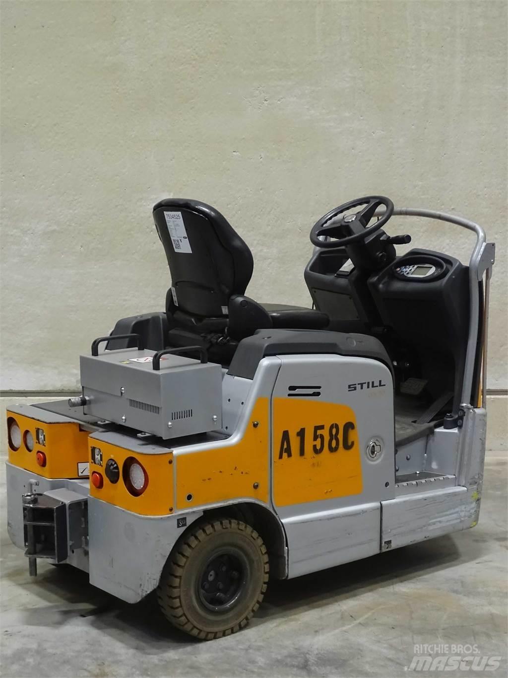 Still LTX70 Towing truck
