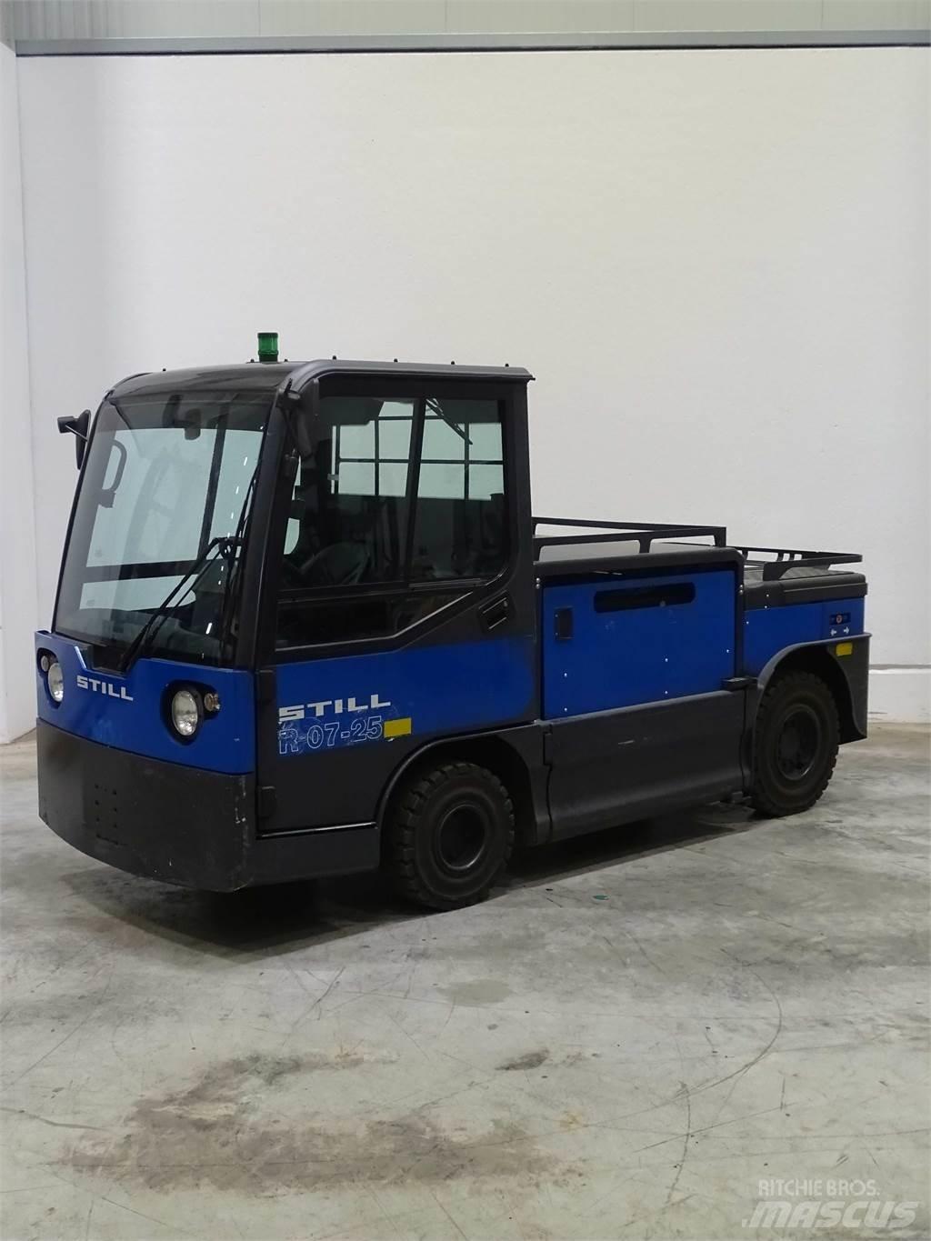Still R07-25 Towing truck