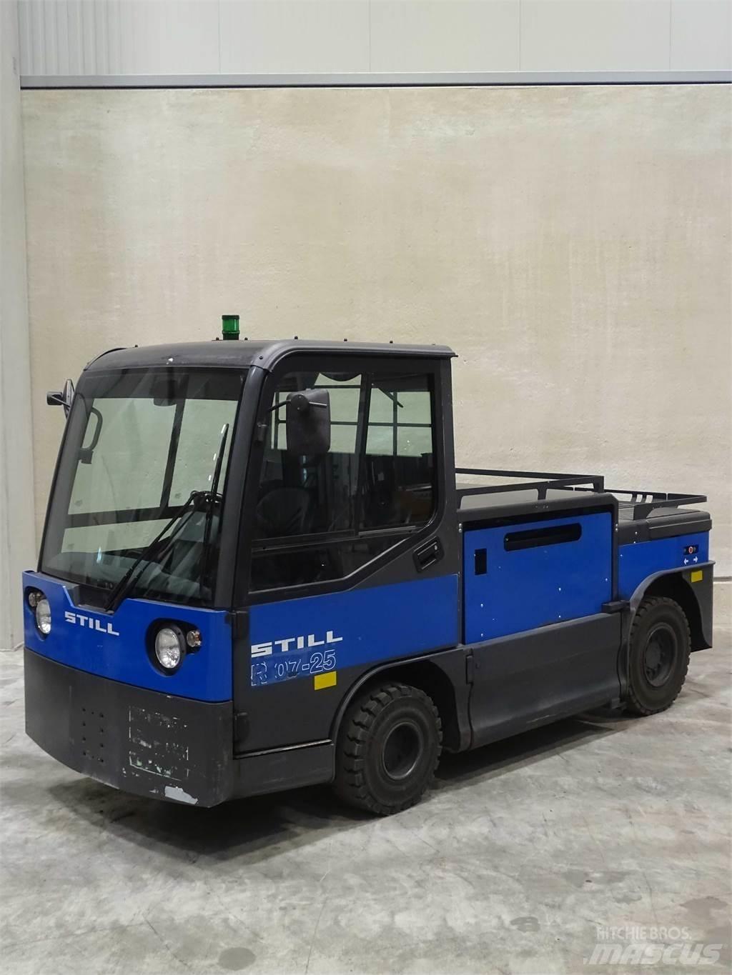 Still R07-25 Towing truck