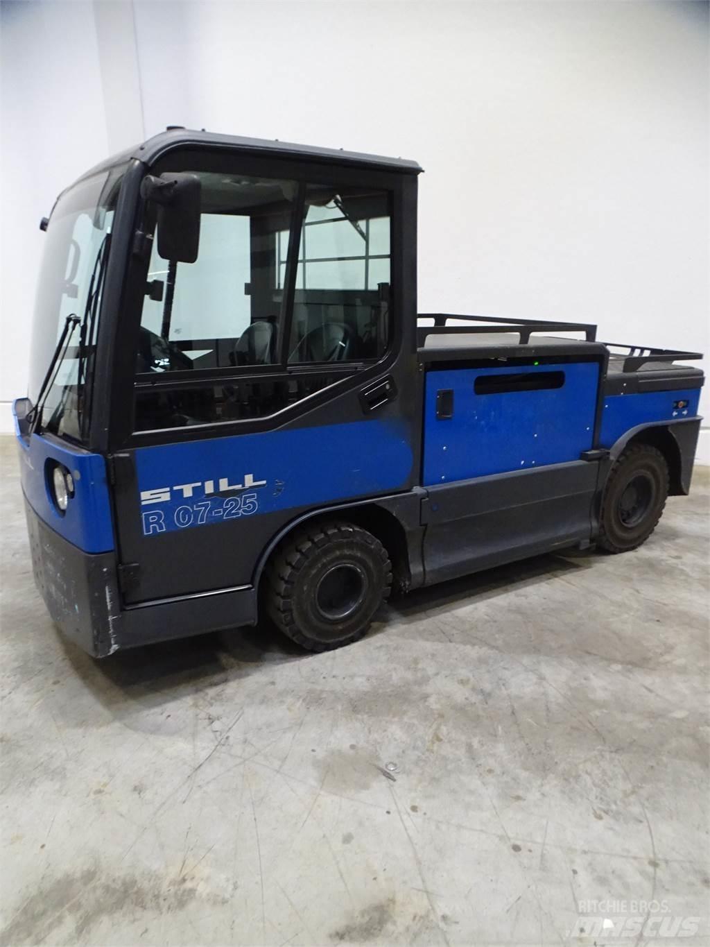 Still R07-25 Towing truck