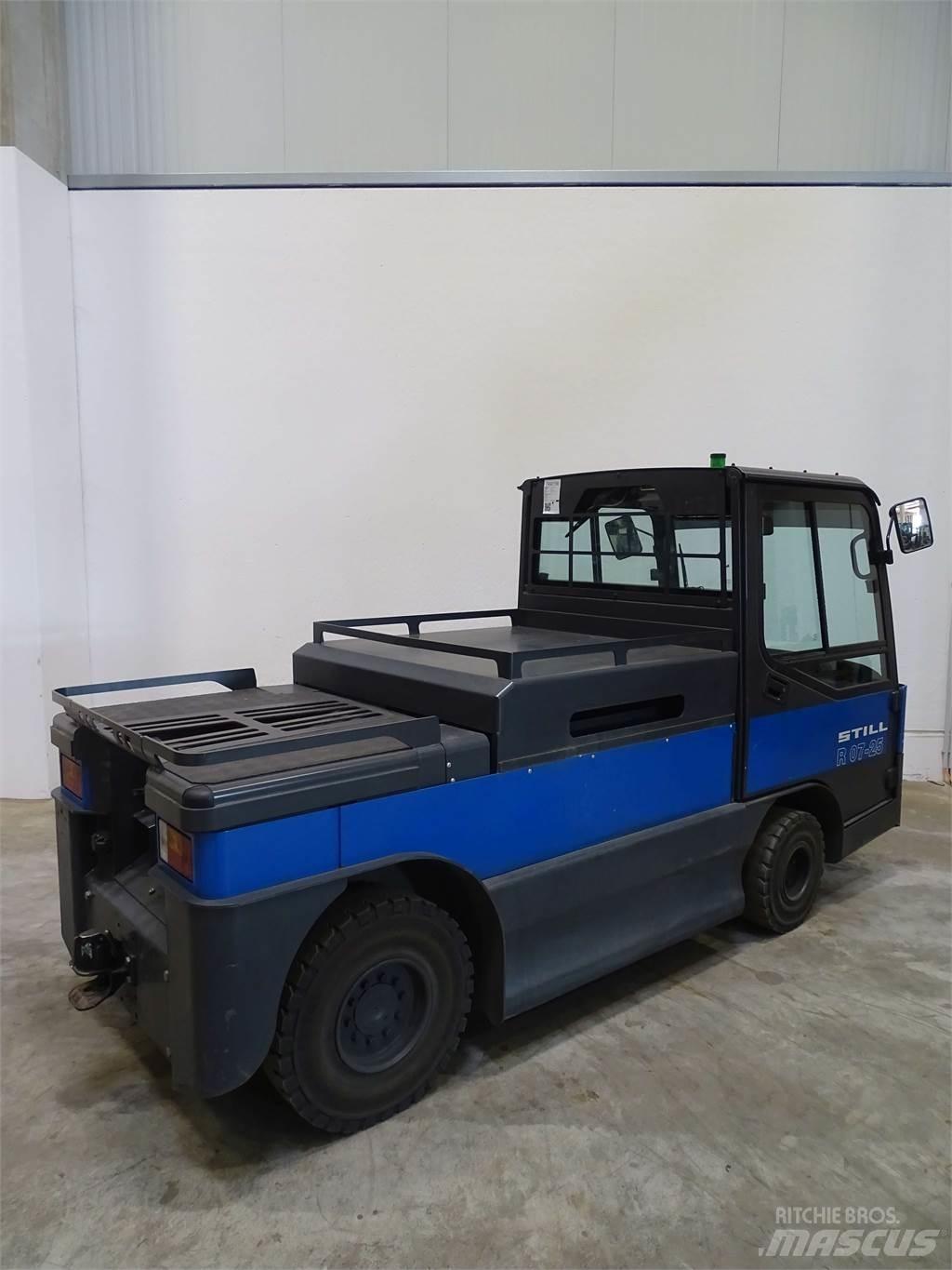 Still R07-25L Towing truck