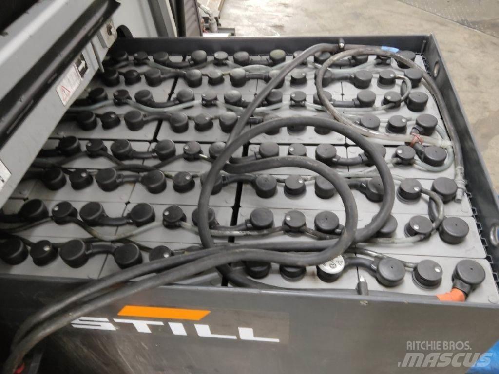 Still RX60-25 Electric forklift trucks