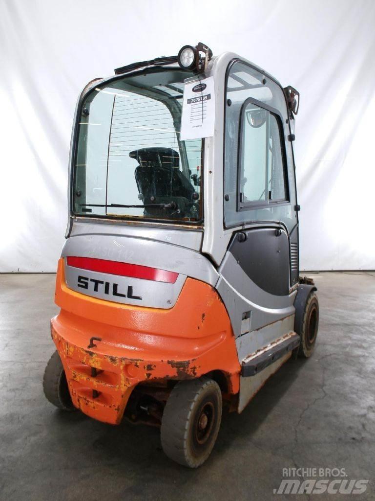 Still RX60-30 Electric forklift trucks