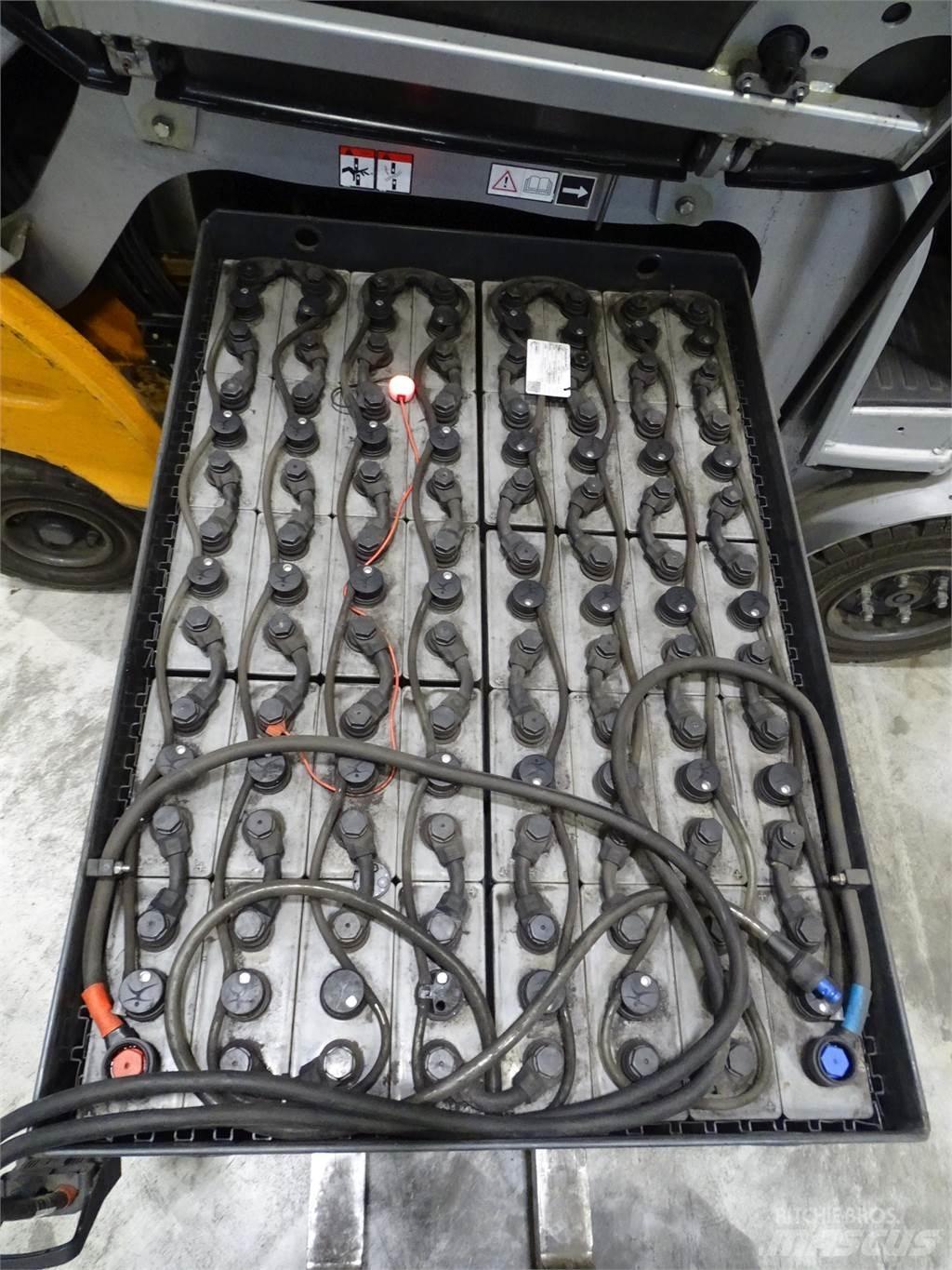 Still RX60-30 Electric forklift trucks