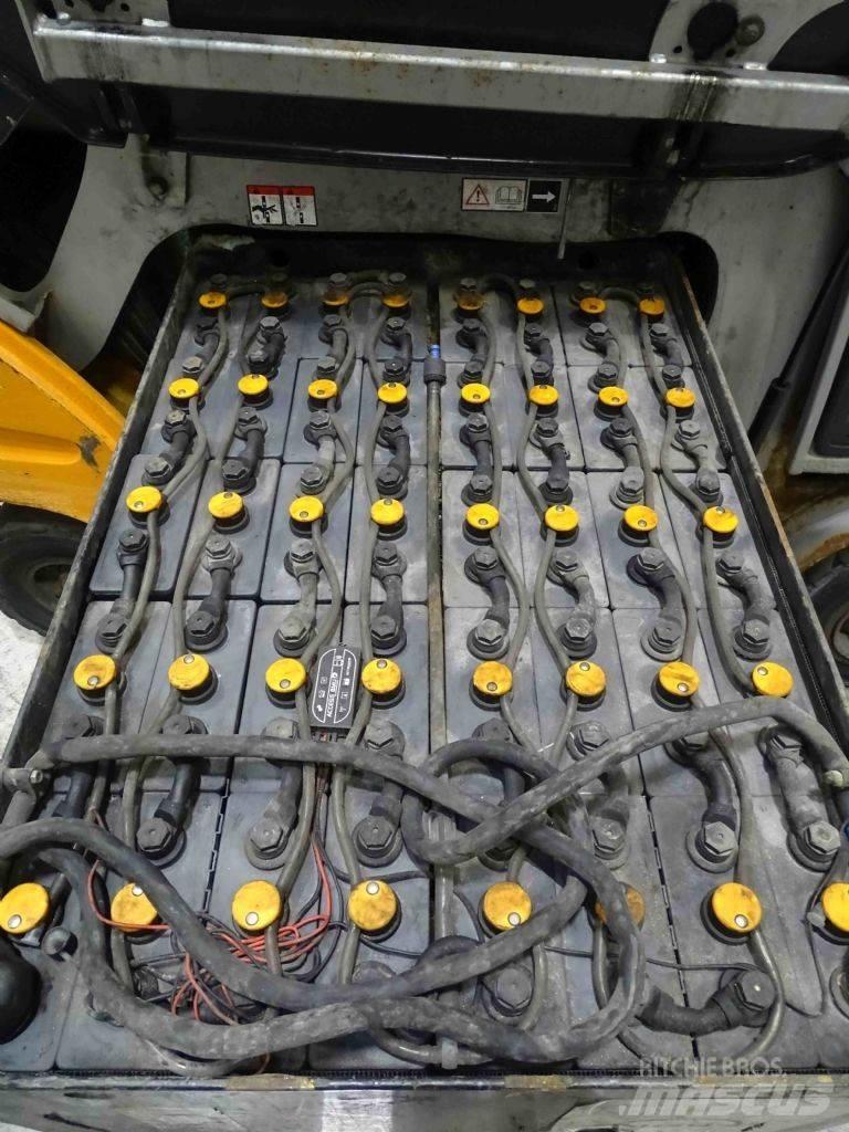 Still RX60-30 Electric forklift trucks